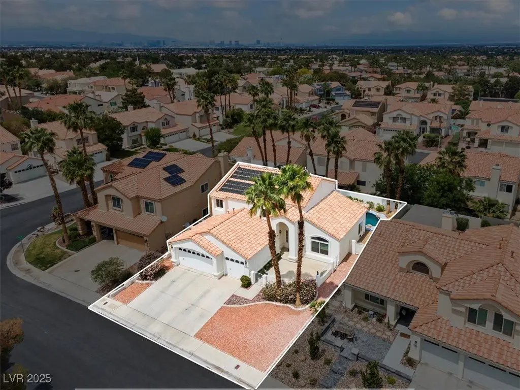 Photo of Listing #2680471