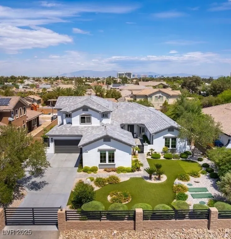 Photo of Listing #2674667