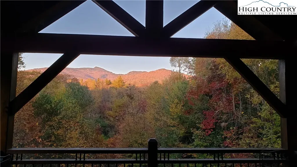 164 Keowee Camp Lane, Blowing Rock