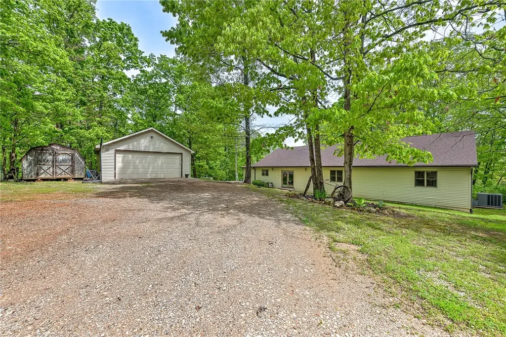 17155 Deer Park Lane, Pea Ridge