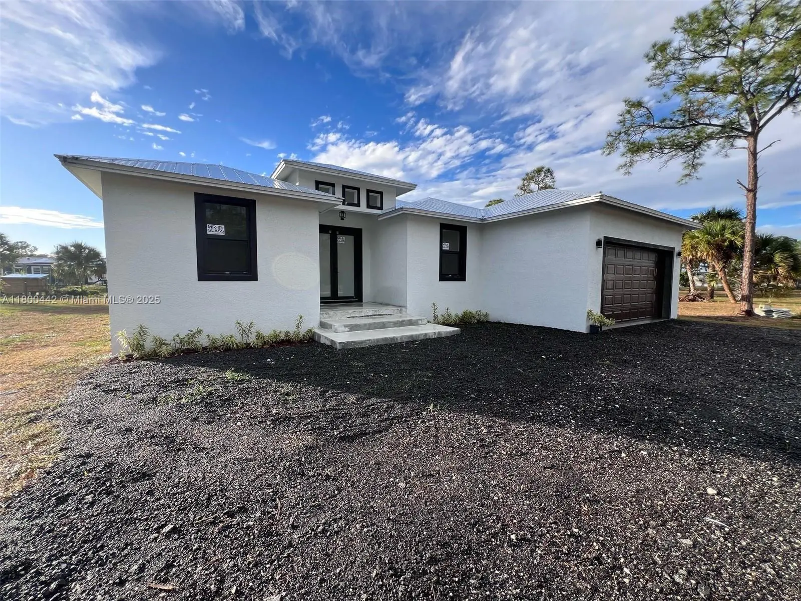 Photo of Listing #A11800442