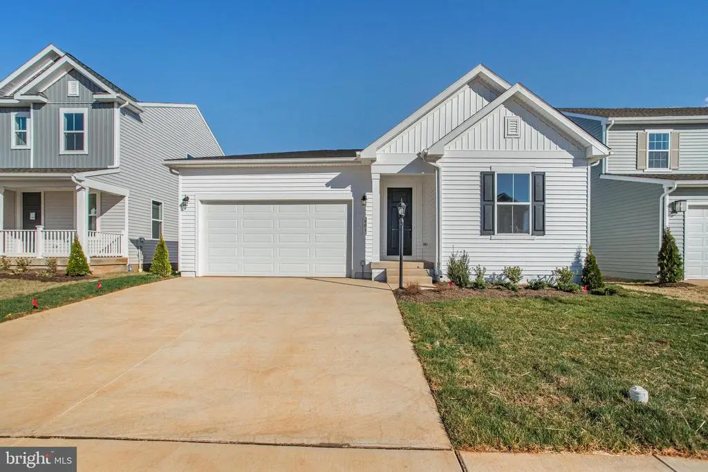 603 Clover Ln, Orange