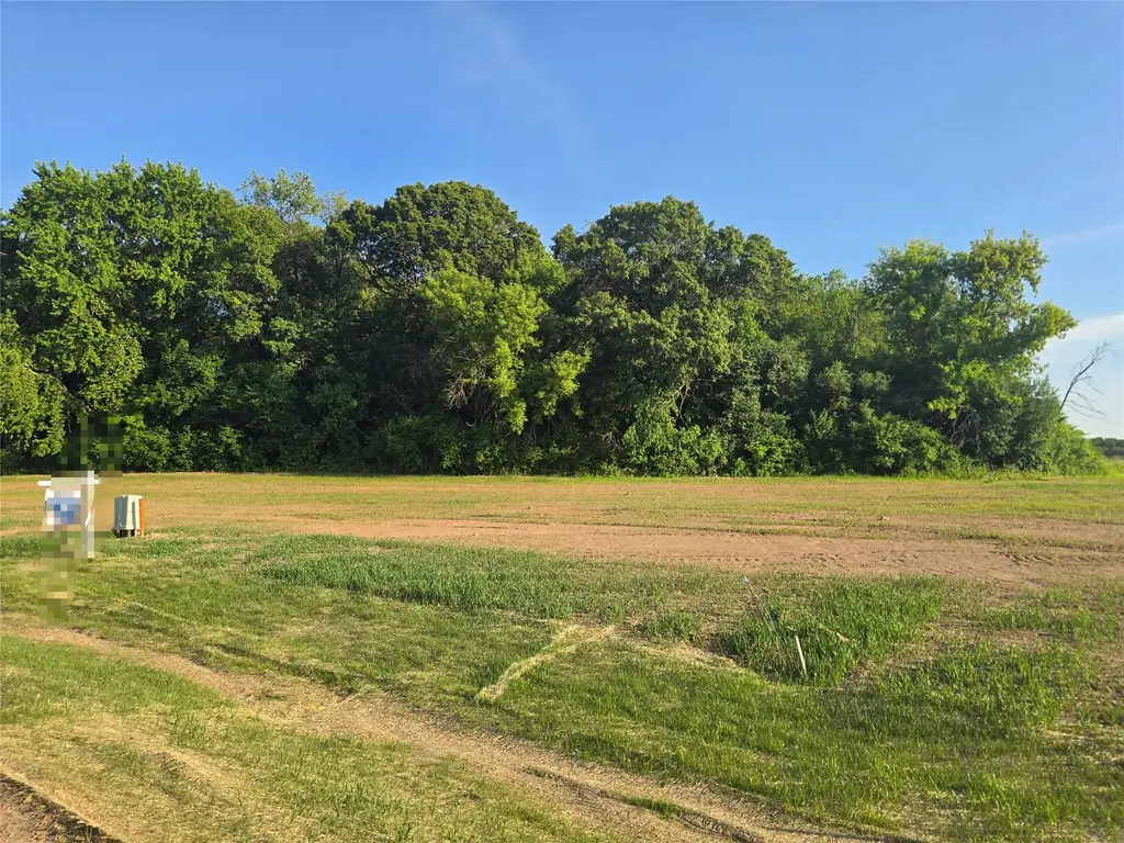 Lot 41 Roma Street, Eau Claire