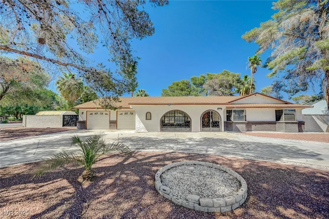 Photo of Listing #2682727