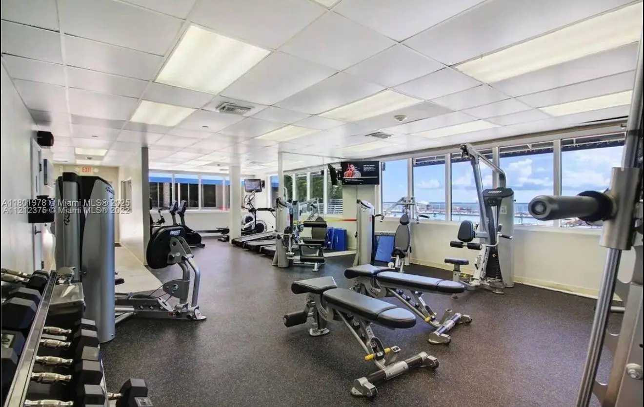 Photo of Listing #A11801978