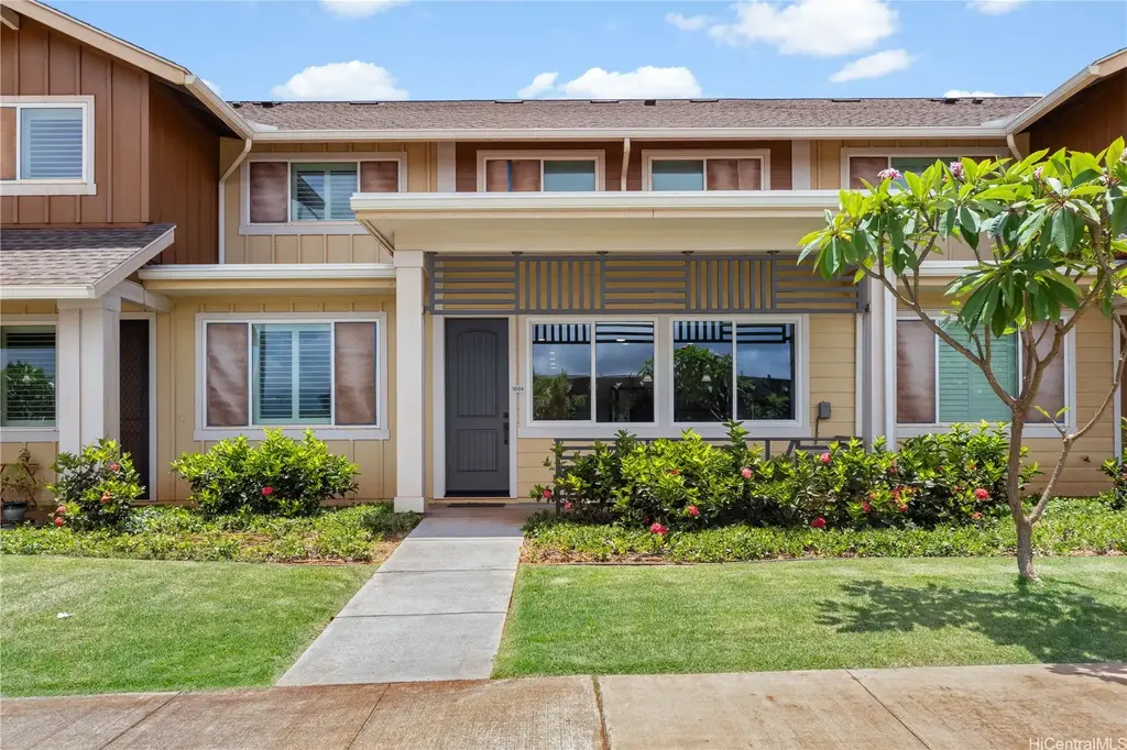94-1188 Kalahikiola Drive # 1004, Waipahu