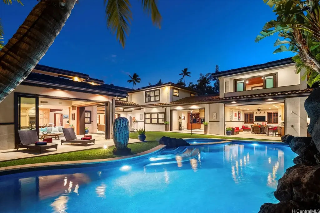4462 Kahala Avenue, Honolulu