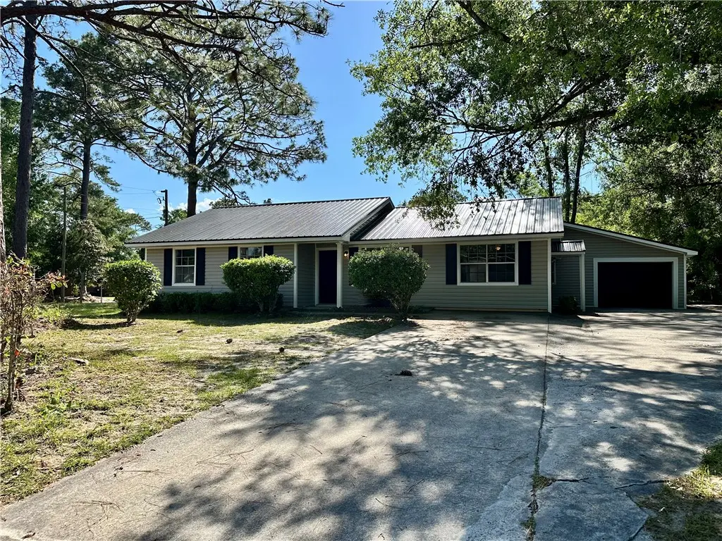 1301 Riverside Avenue, Waycross