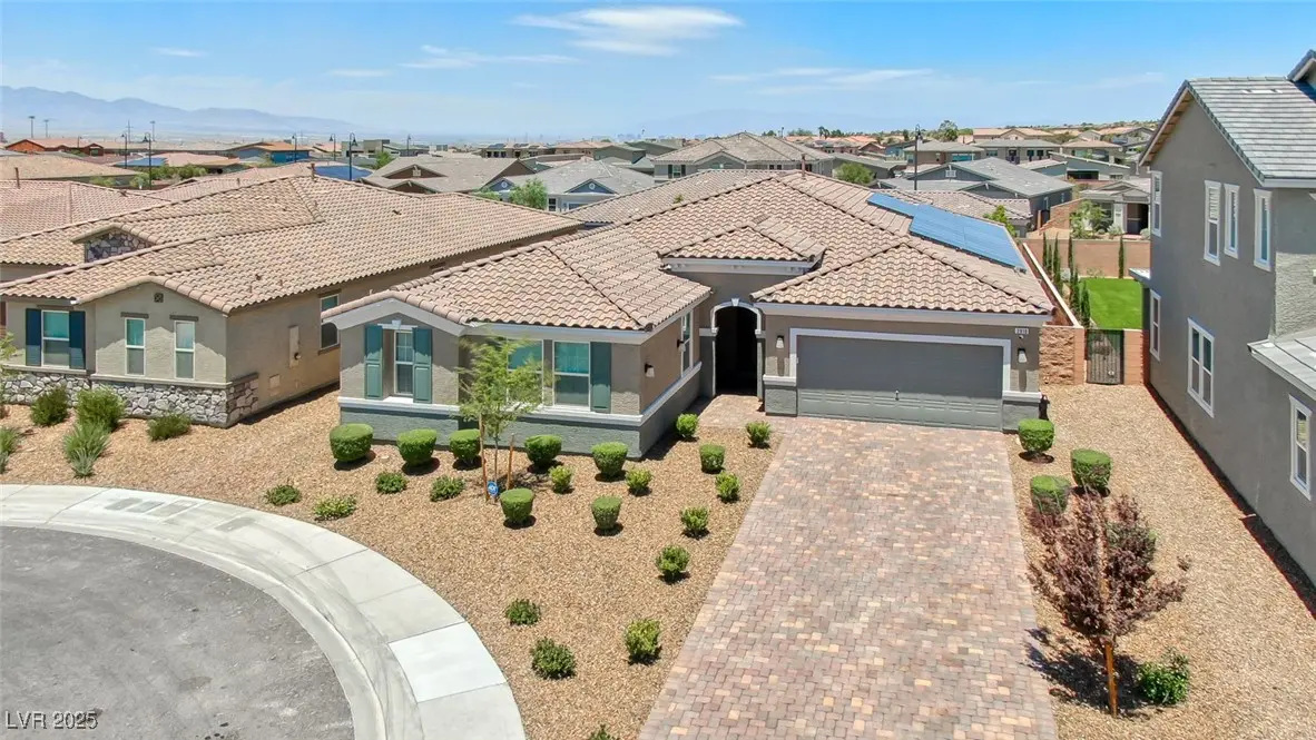 Photo of Listing #2683293