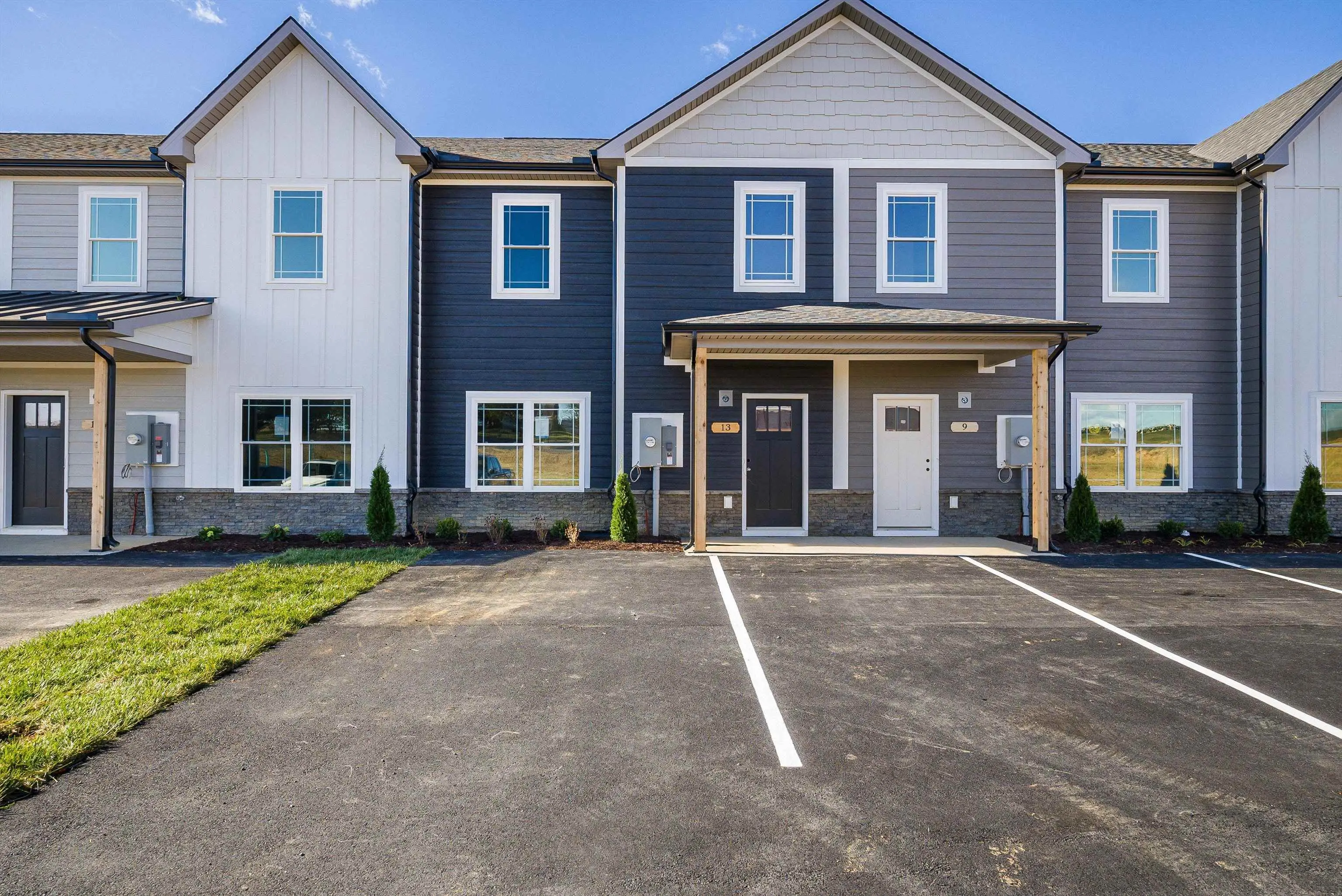 13 Barnyard Cir, Bridgewater