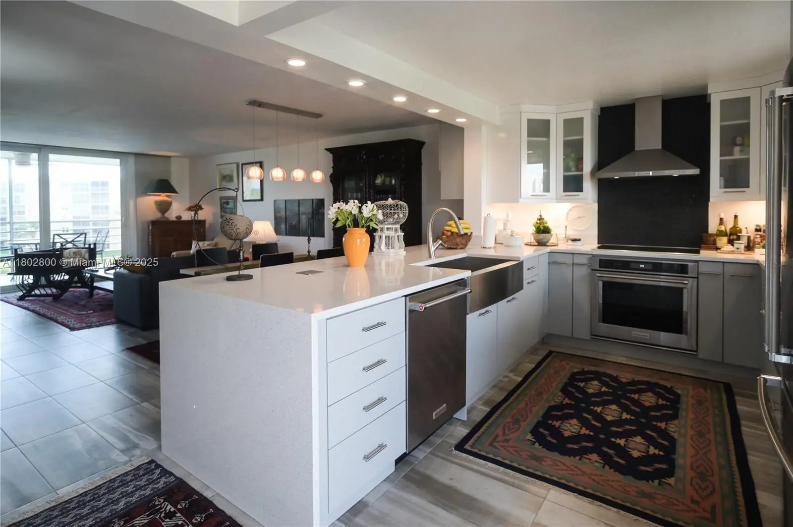 Photo of Listing #A11802800