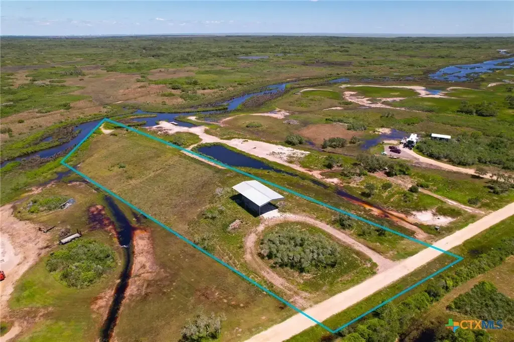 124 Riley Lane, Port O'Connor