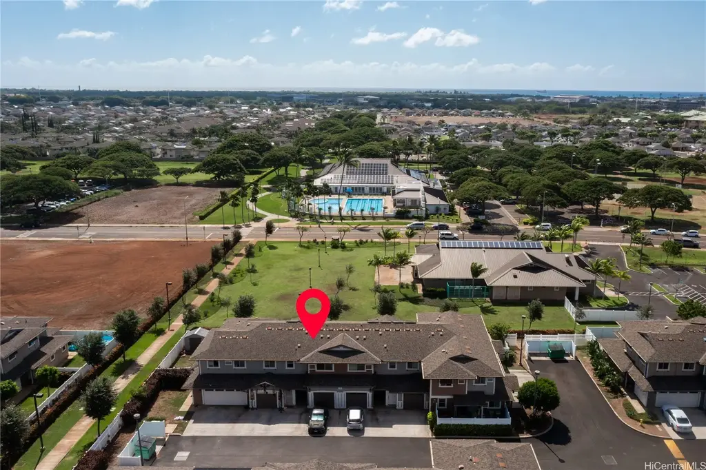 91-1227 Kamaaha Avenue # 302, Kapolei