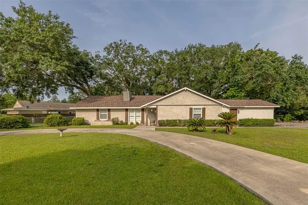 503 Marsh Circle, St Simons Island