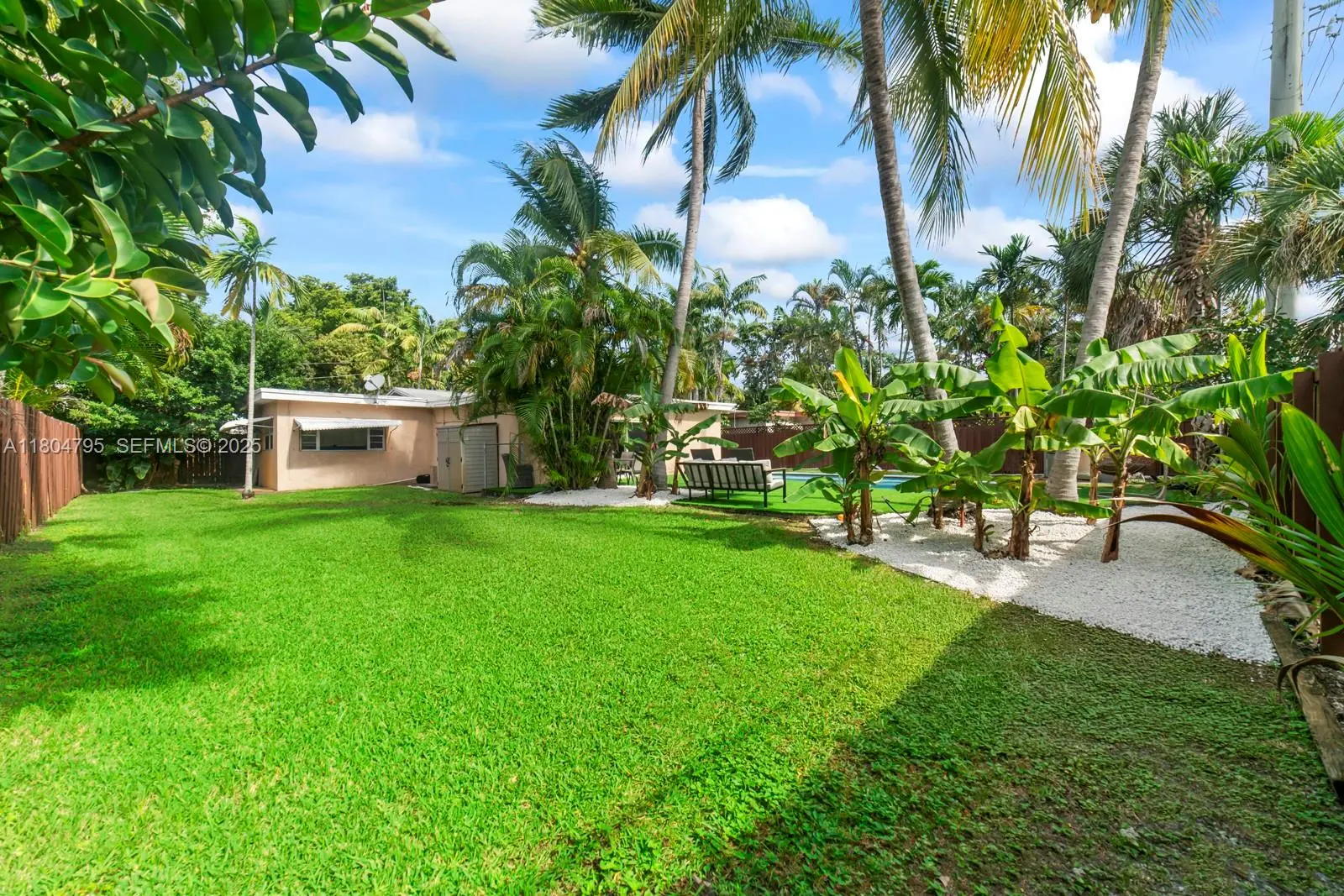 Photo of Listing #A11804795