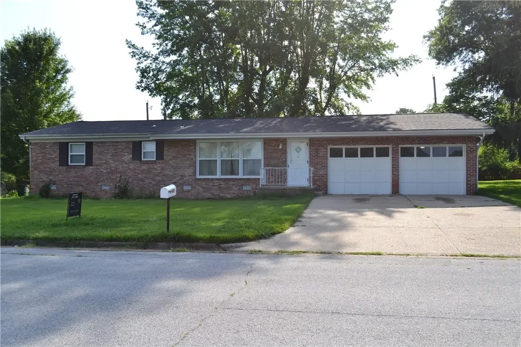 420 Natchez Trace Drive, Harrison