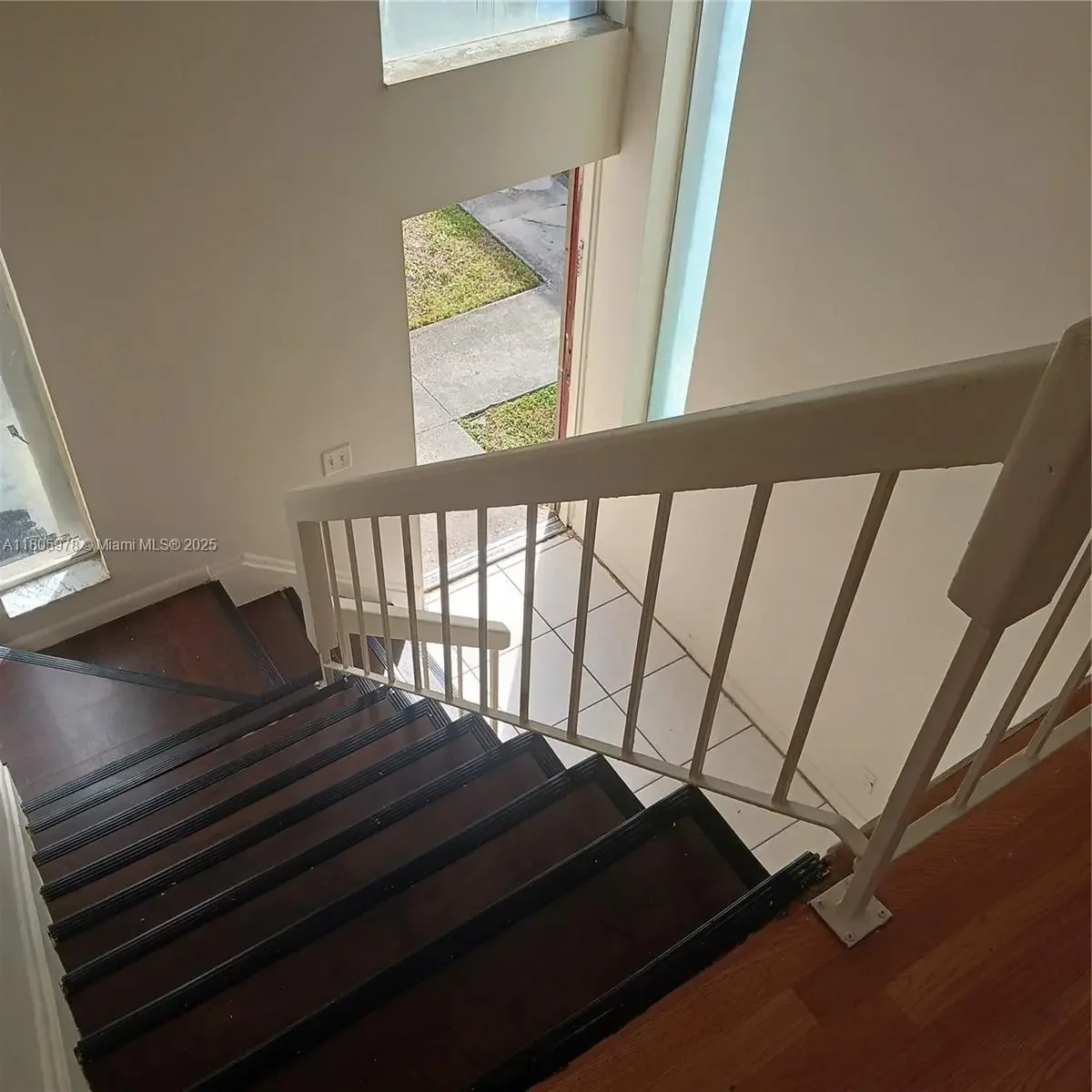 Photo of Listing #A11805978