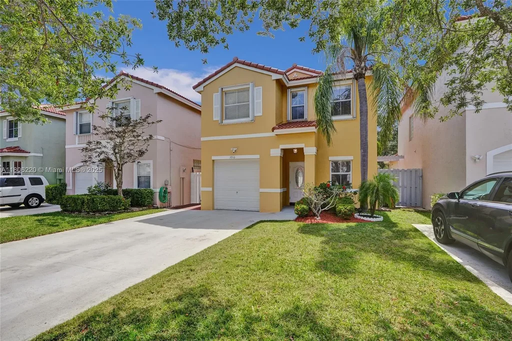 3910 Fern Forest Rd, Cooper City
