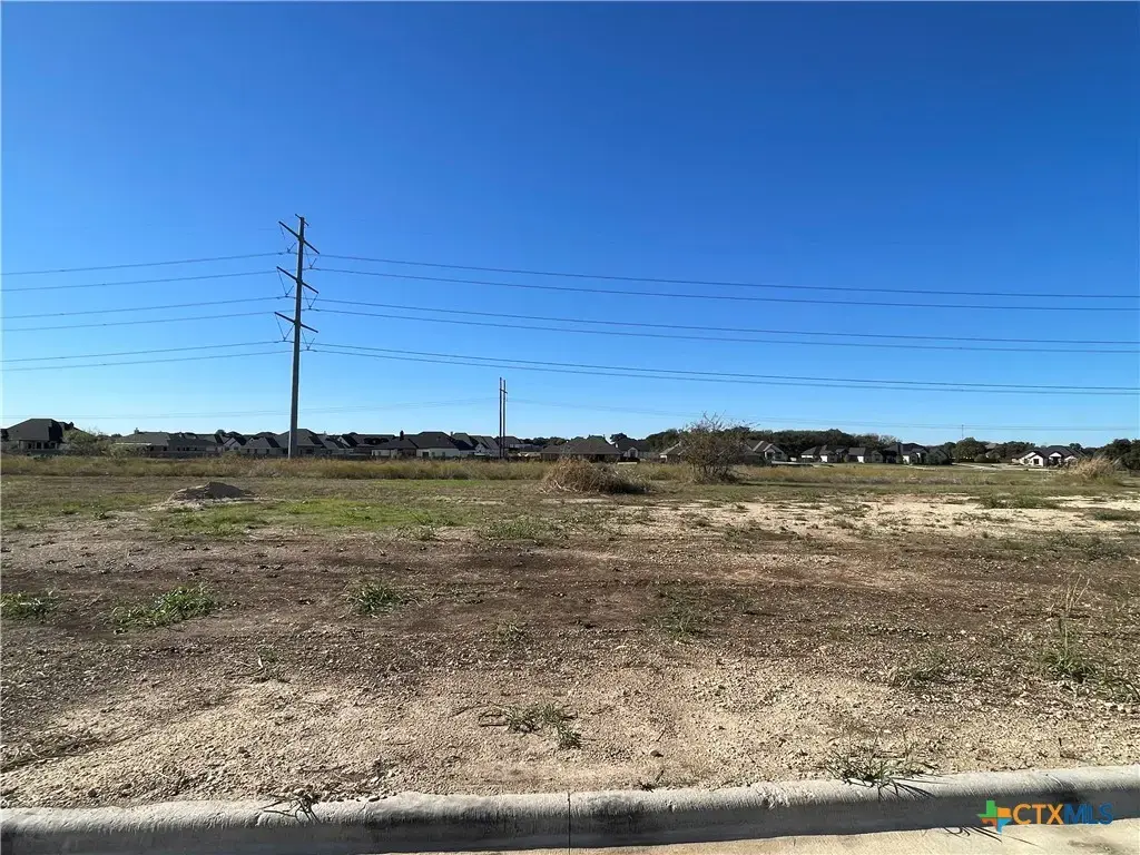1937 Slade Drive, Salado