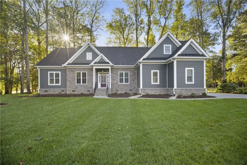 108 Colonel Philip Johnson, Williamsburg