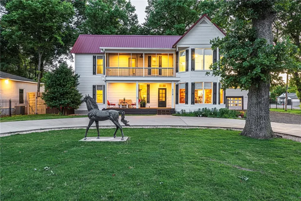 1715 Garland Avenue, Fayetteville