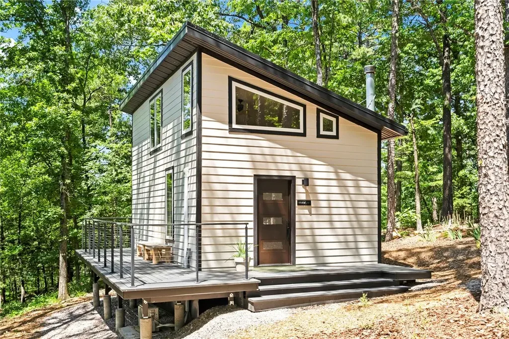 55 County Road 1081, Eureka Springs