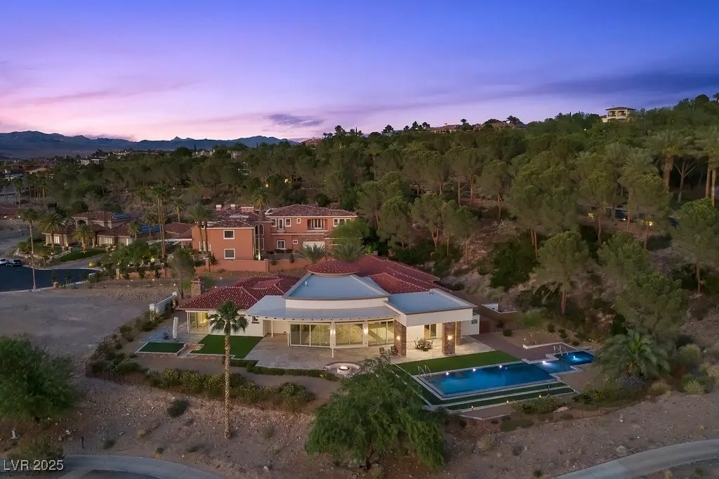 Photo of Listing #2685824