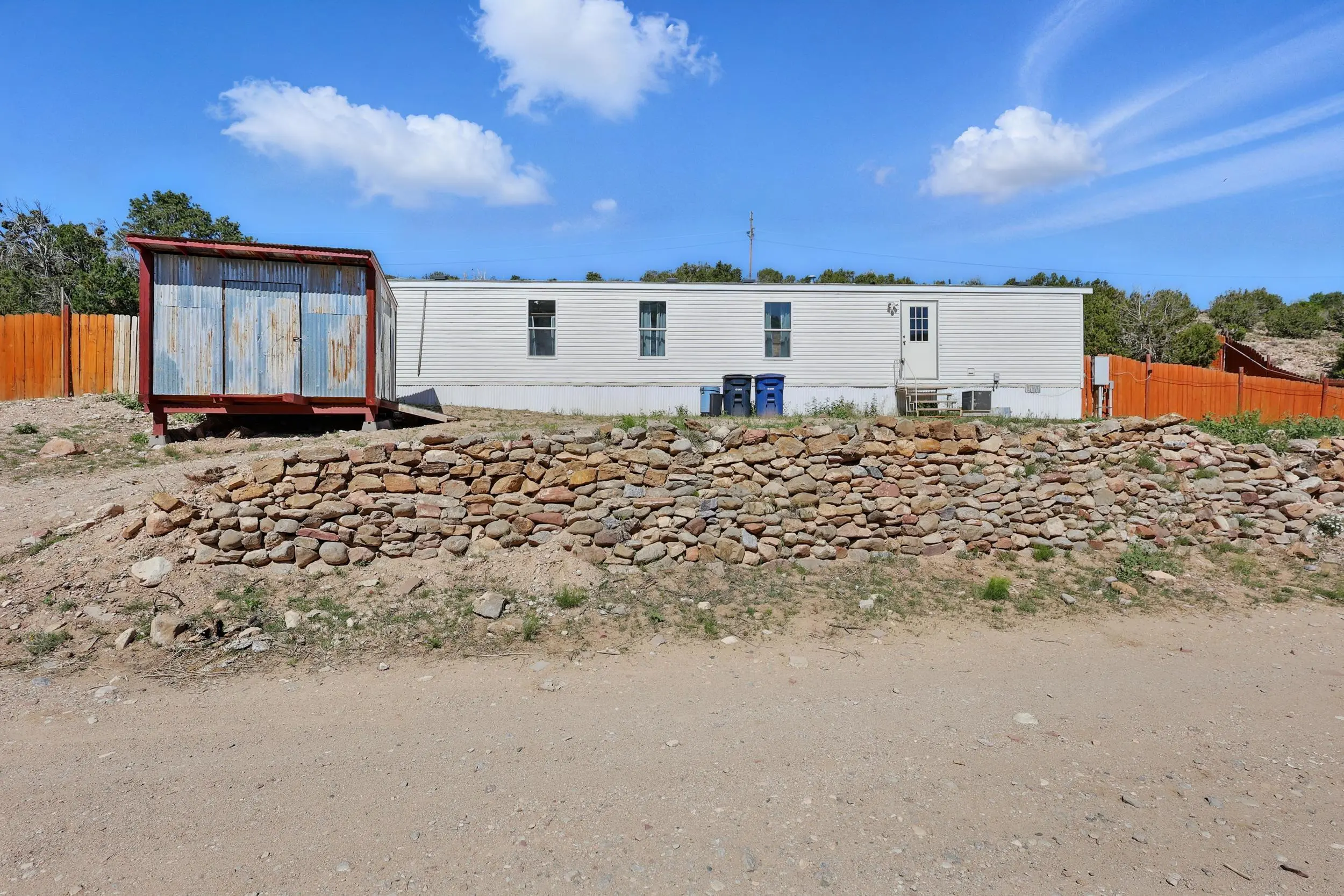 33 Tres Hermanos Road, Placitas