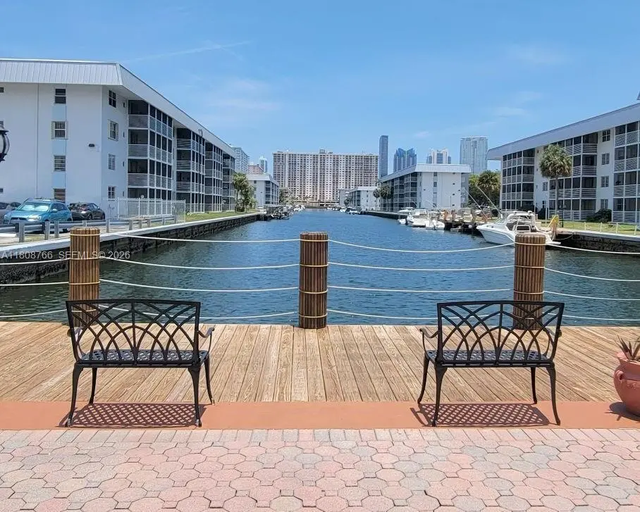 Photo of Listing #A11808766