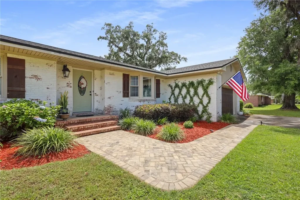 48 Lasalle Street, Folkston