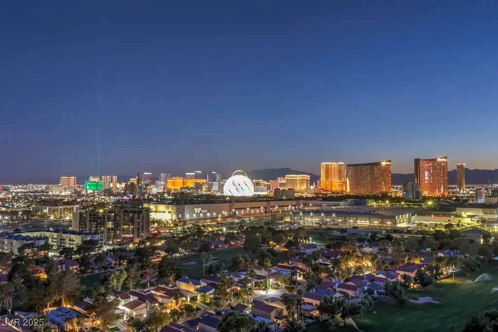 Photo of Listing #2685168