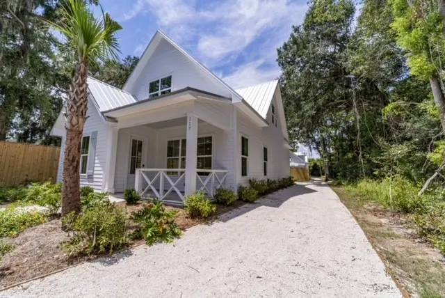 117 Quamley Wells Drive, St Simons Island