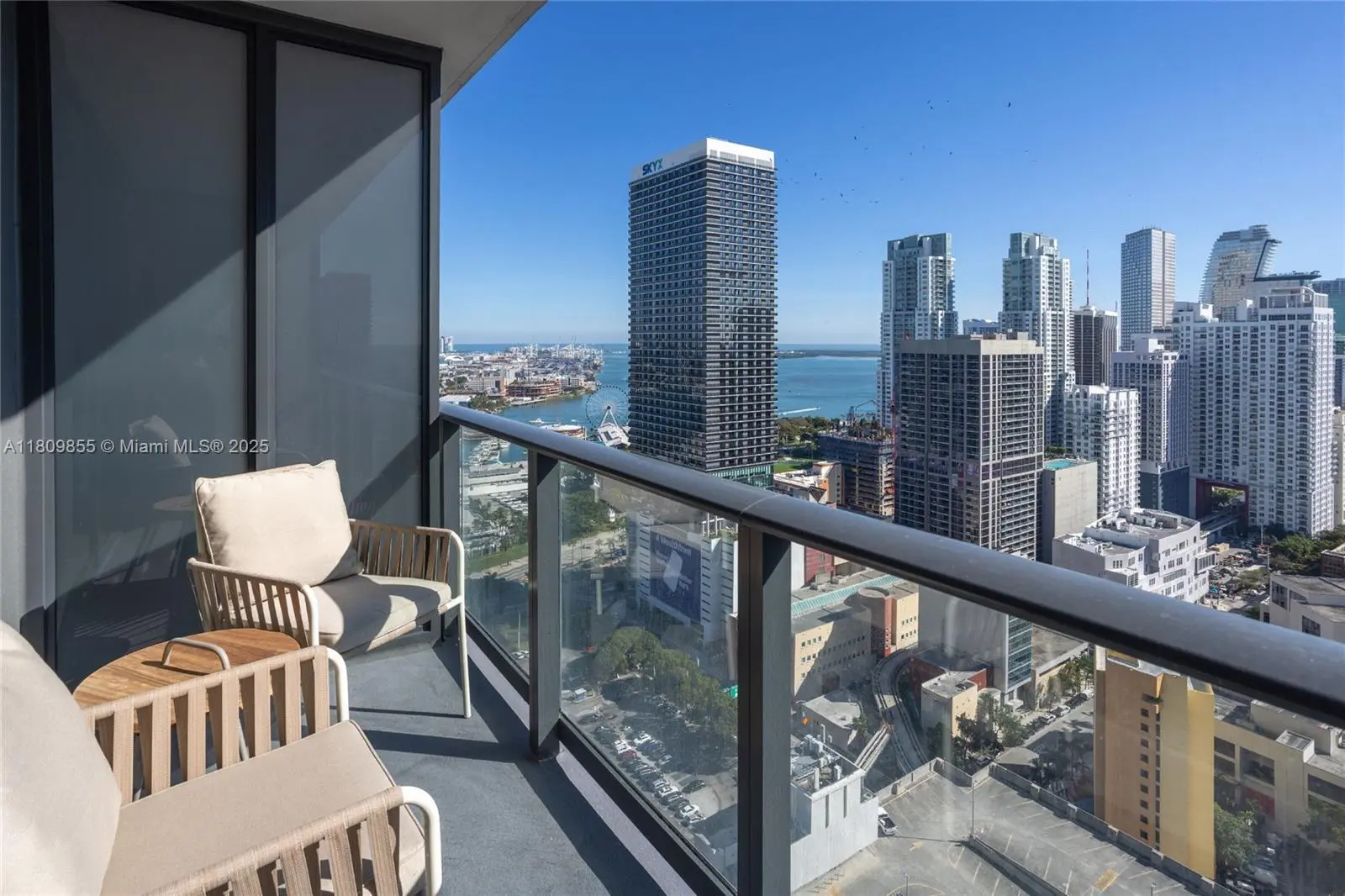 Photo of Listing #A11809855