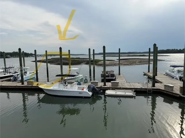 Photo of Listing #453715