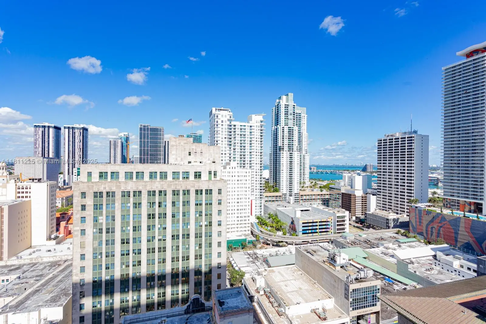 Photo of Listing #A11811225