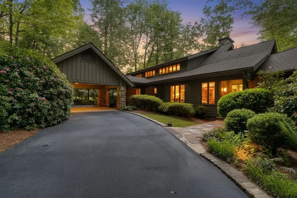 1747 Cold Mountain Road, Lake Toxaway
