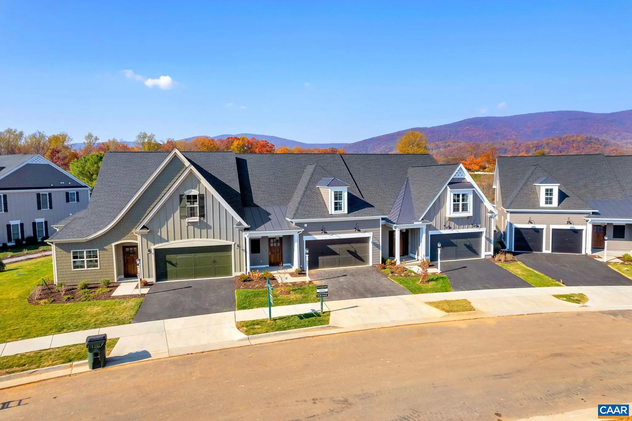 400 Farrow Dr, Charlottesville