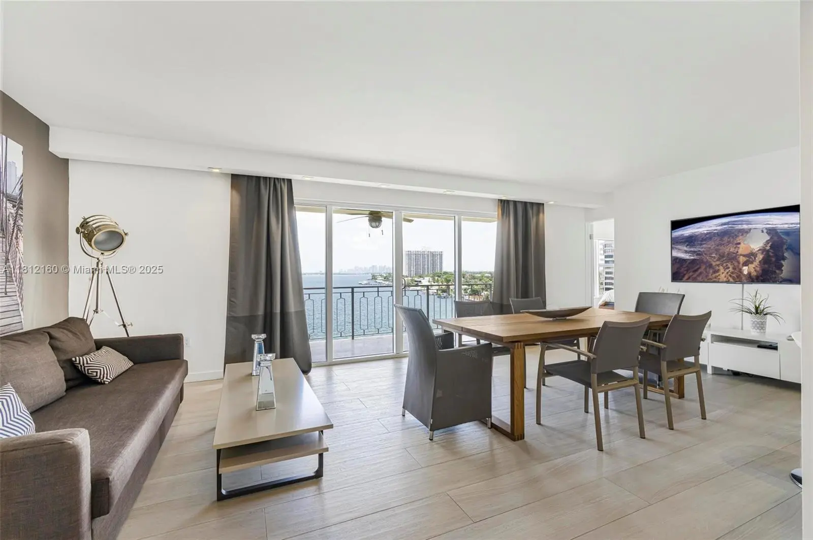 Photo of Listing #A11812160