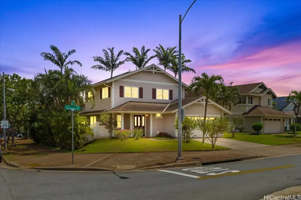92-6052 Holomoku Street # 7, Kapolei