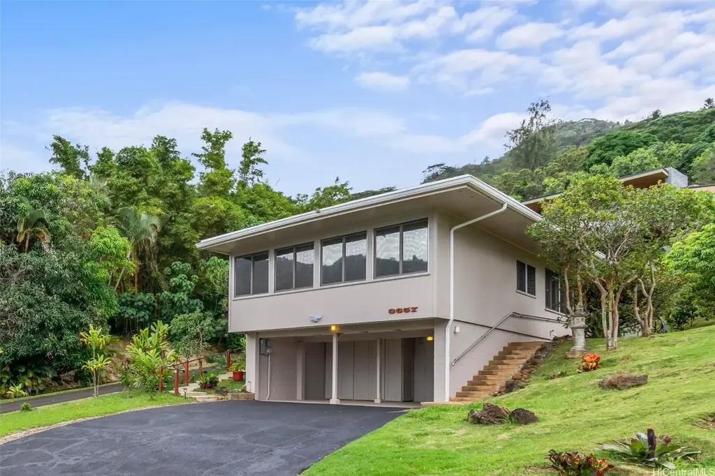 3657 Woodlawn Drive, Honolulu