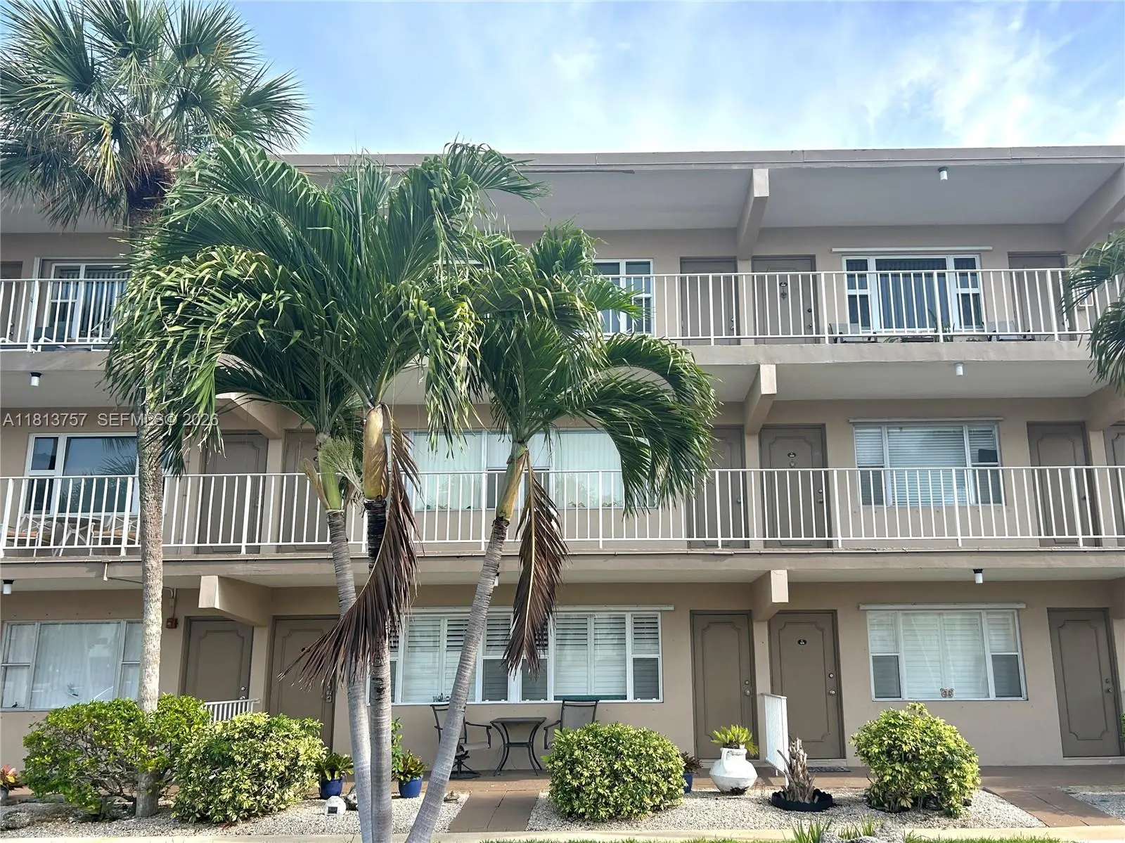 Photo of Listing #A11813757