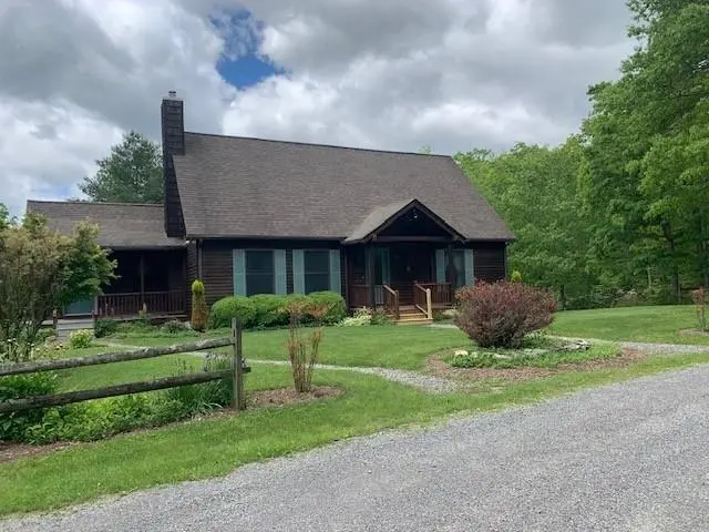 625 Hummingbird Ln, Monterey