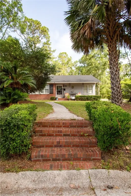 1405 Grove Avenue, Waycross