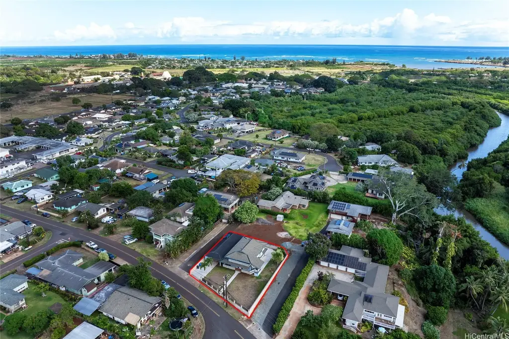 67-374 Haona Street, Waialua