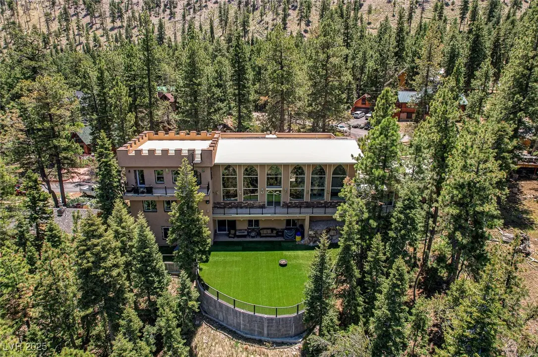 Photo of Listing #2688530