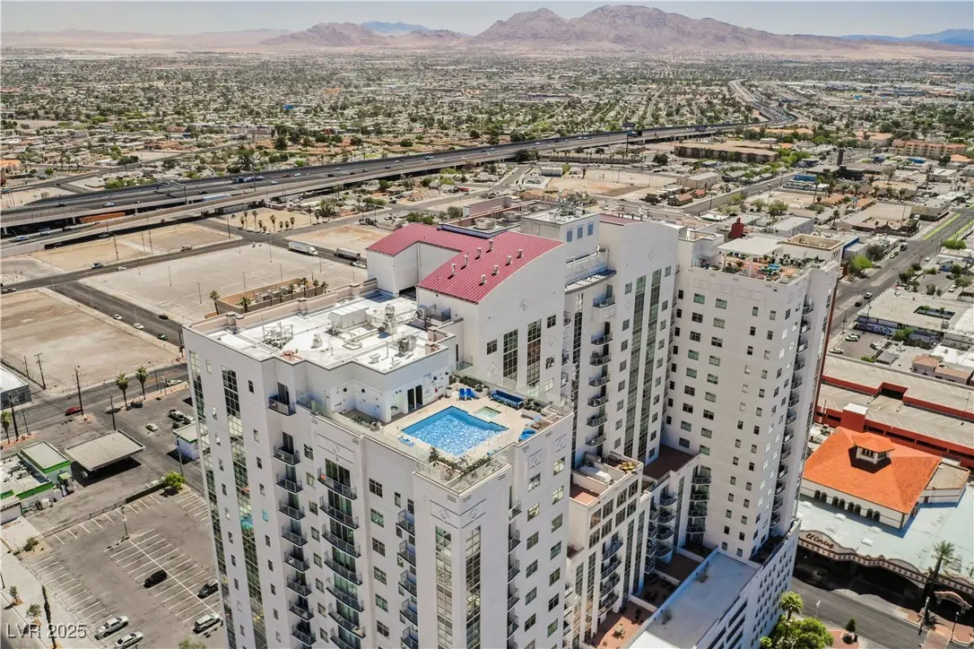 150 Las Vegas Boulevard 2115, Las Vegas