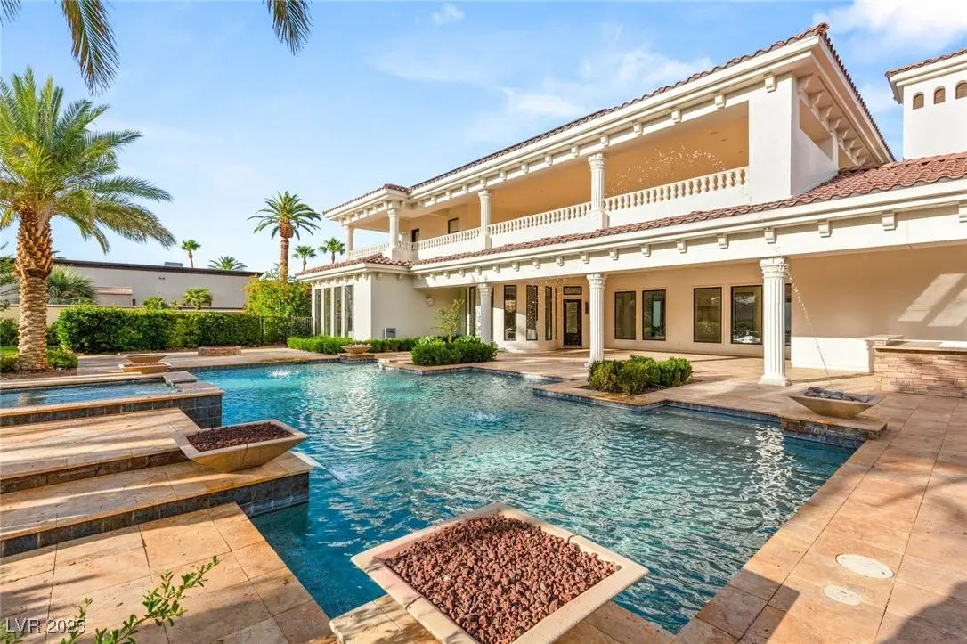 Photo of Listing #2688592