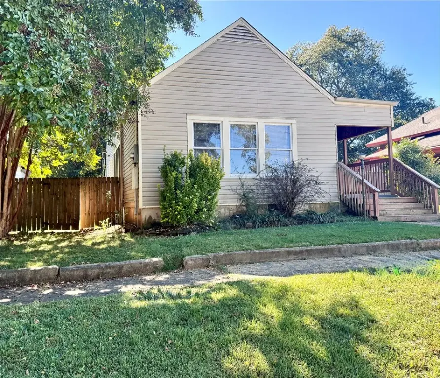 511 W 4th Street, Russellville