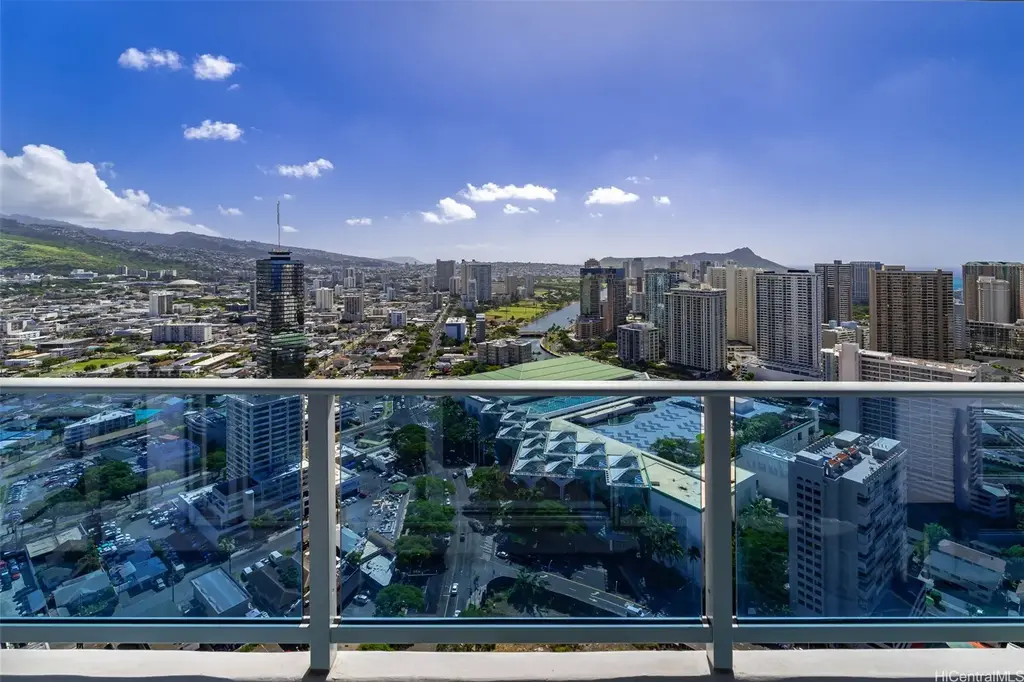 (unit #4106) 1631 Kapiolani Boulevard, Honolulu