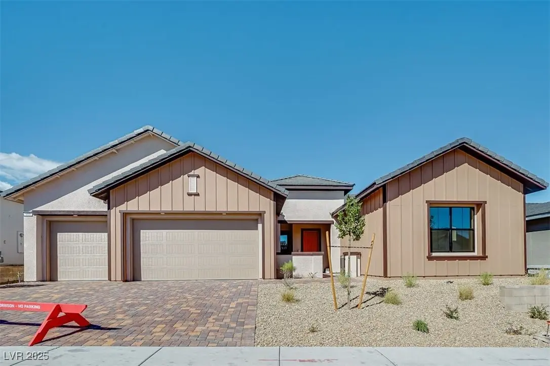 Photo of Listing #2688602